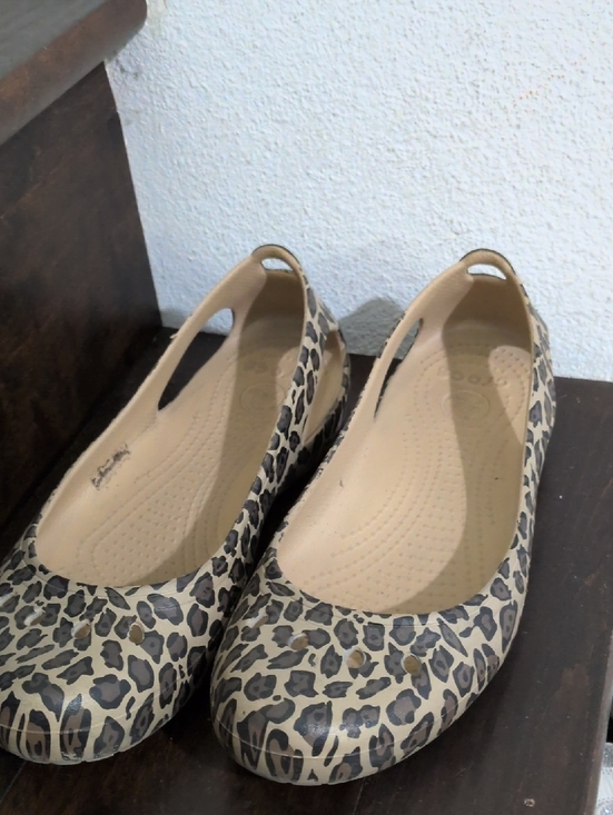 CROCS Shoes - CROCS Leopard-Print Slip-On Flats in Beige and Black